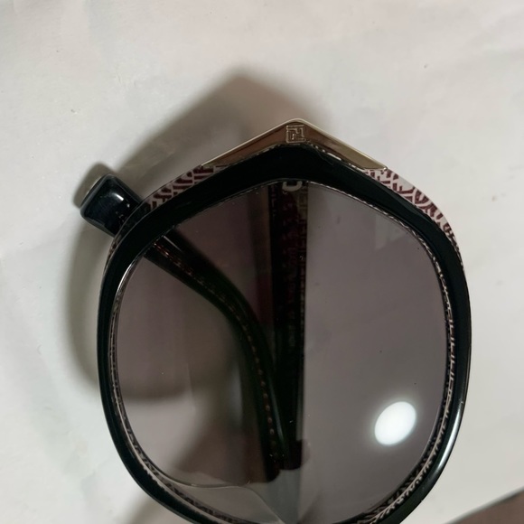 Fendi Women’s Sunglasses - Picture 3 of 12